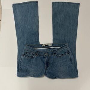 Express Women’s Sz 10R Slim Fit Super Low Rise Flare Leg W/Stretch Cotton Blend